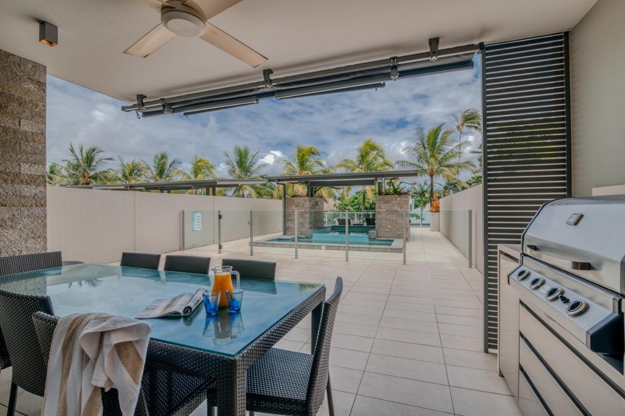 Coconut Grove Aparthotel Port Douglas Ngoại thất bức ảnh