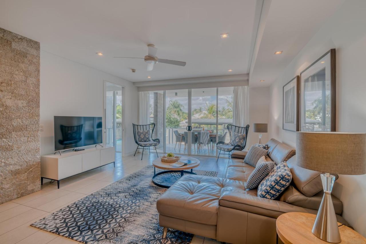 Coconut Grove Aparthotel Port Douglas Ngoại thất bức ảnh