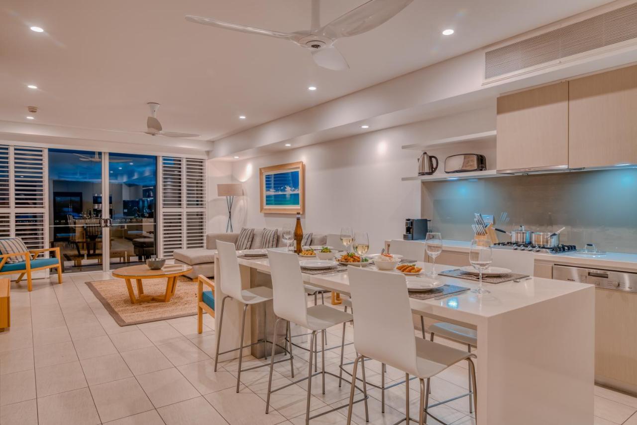 Coconut Grove Aparthotel Port Douglas Ngoại thất bức ảnh