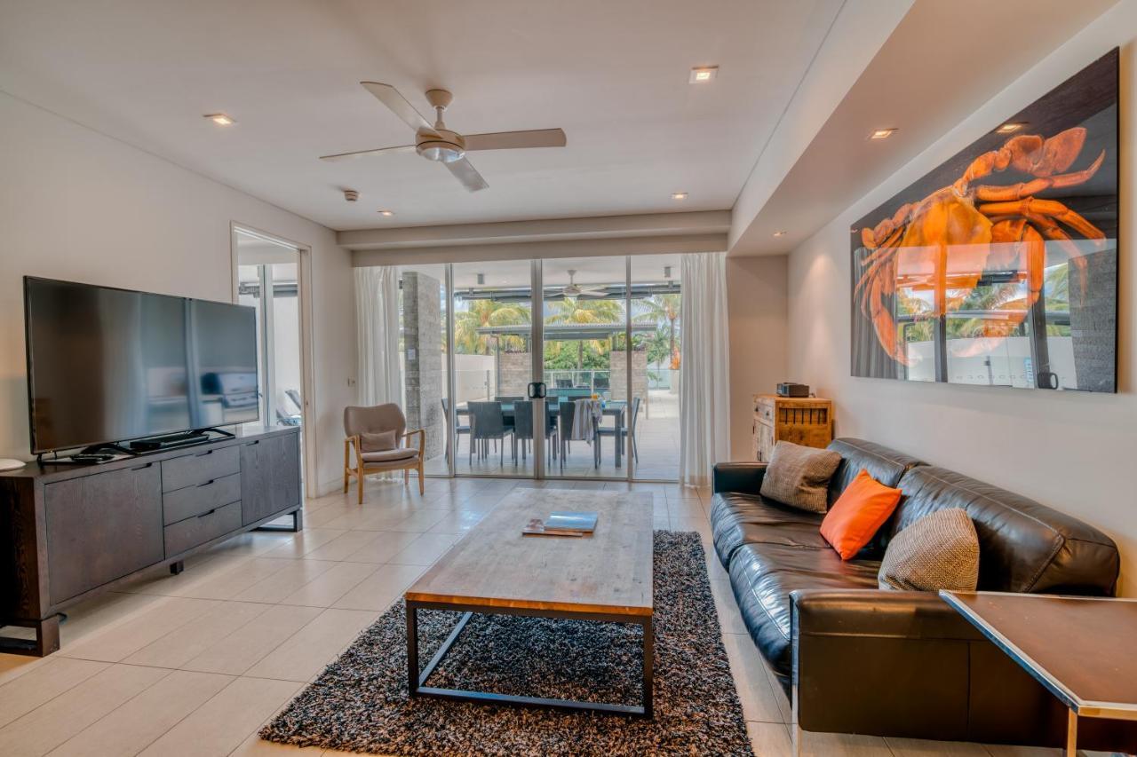 Coconut Grove Aparthotel Port Douglas Ngoại thất bức ảnh