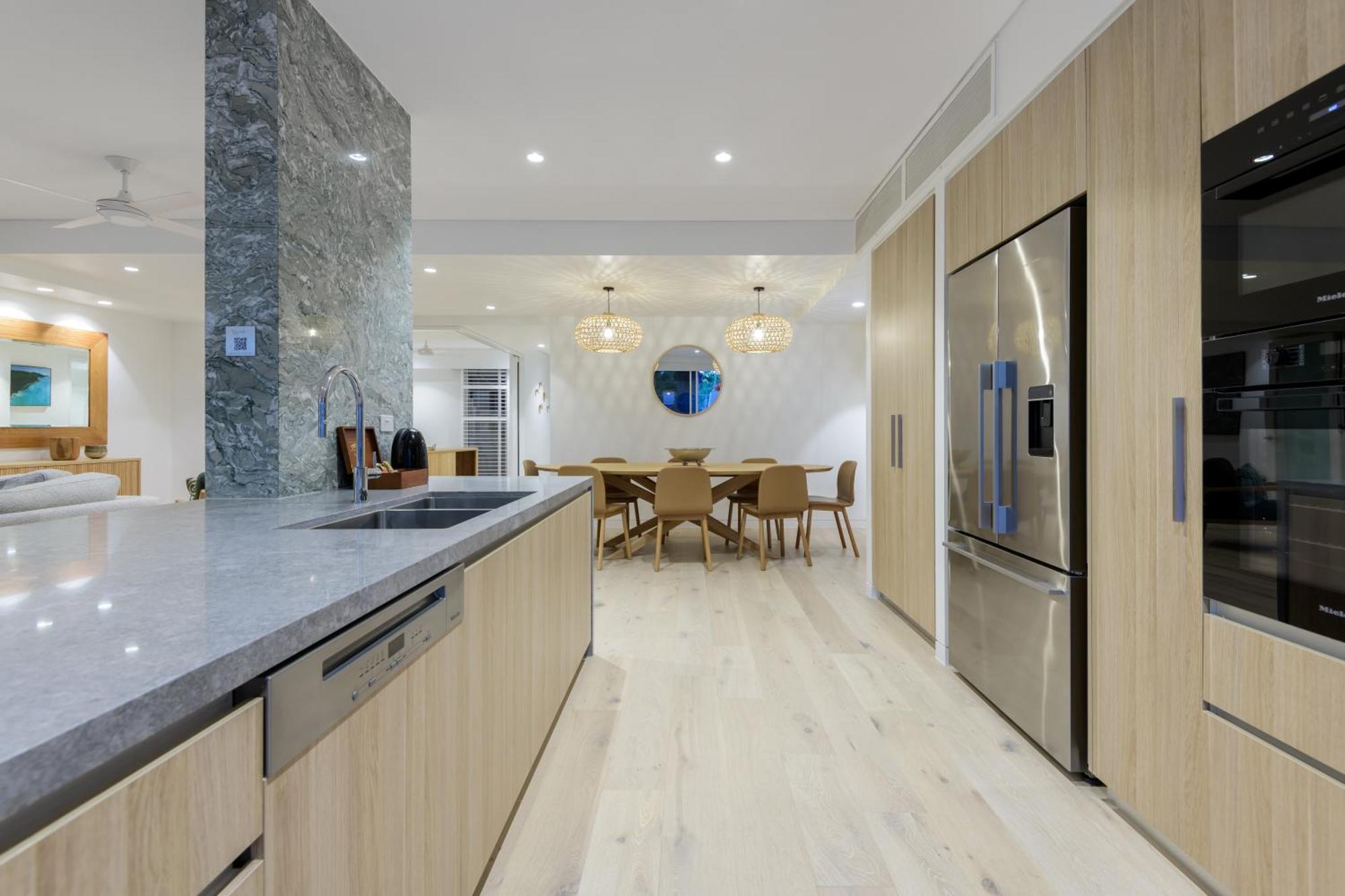 Coconut Grove Aparthotel Port Douglas Ngoại thất bức ảnh